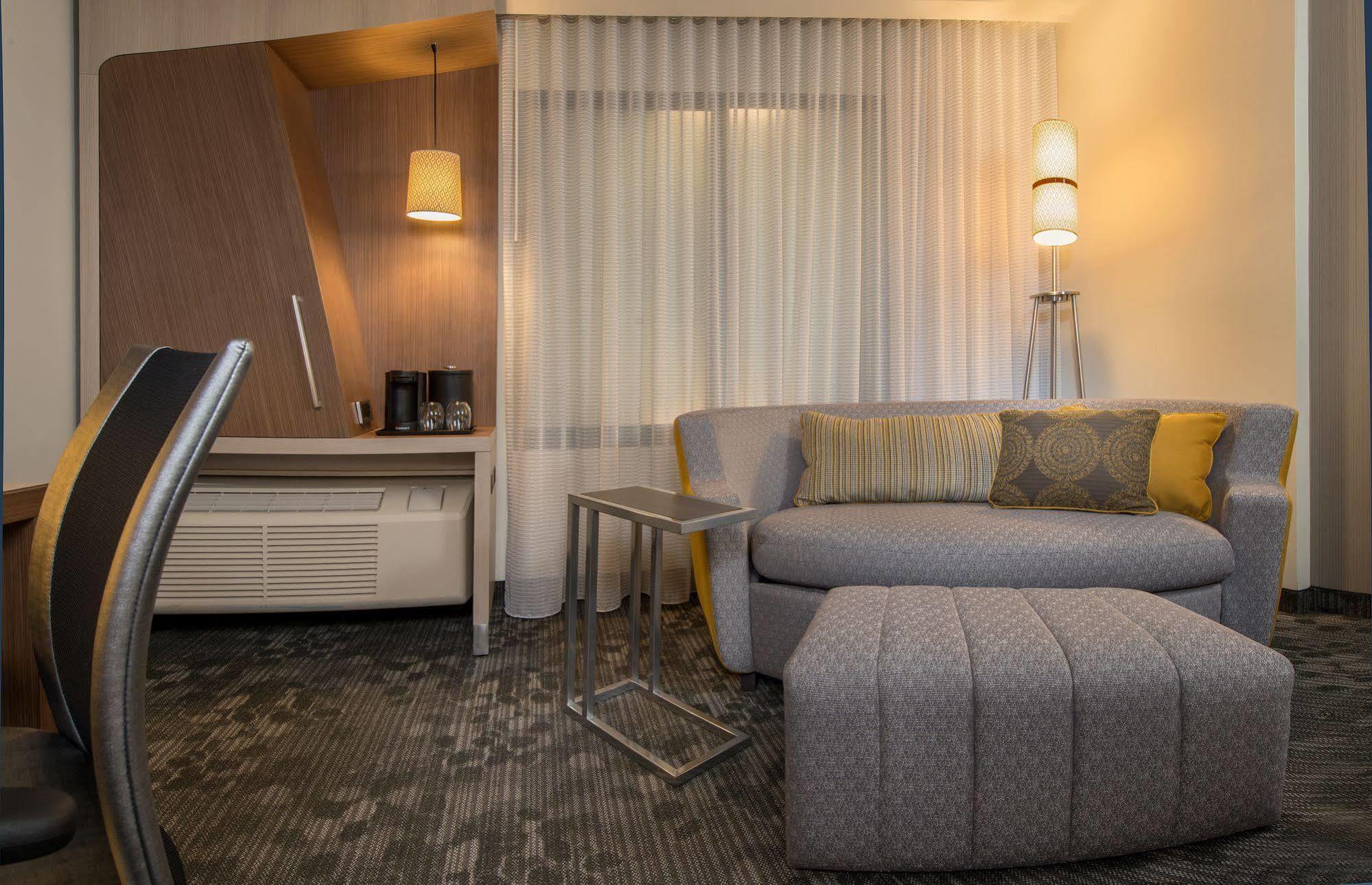 Courtyard By Marriott San Diego El Cajon Exterior foto